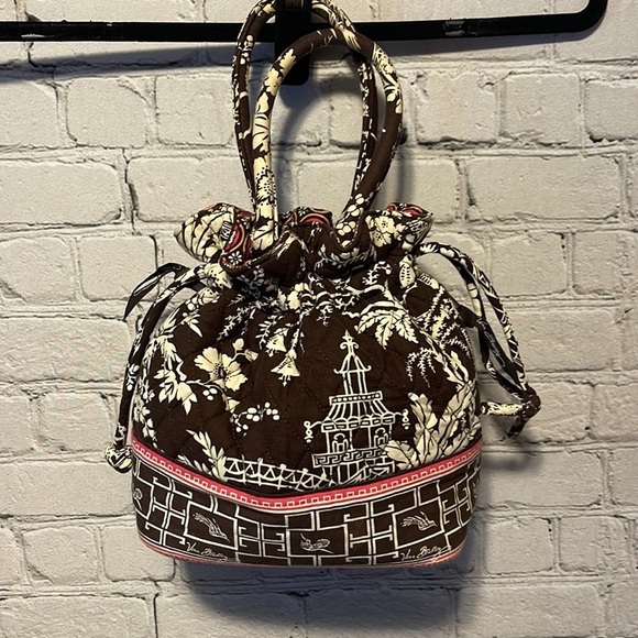 Vera Bradley Handbags - Vera Bradley Emma Imperial Toile
